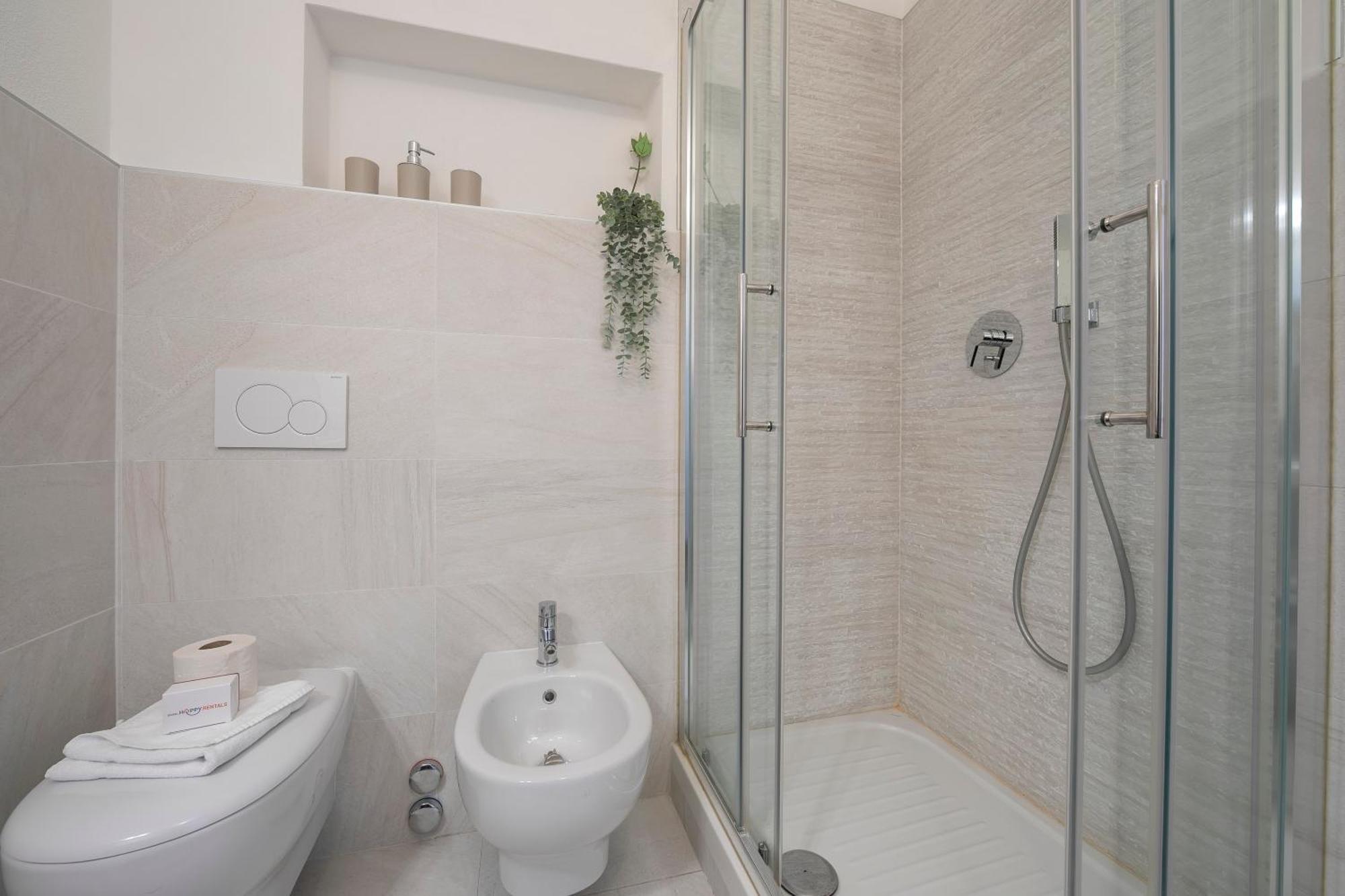 Moonlight - 150M From The Lake - Happy Rentals لوغانو المظهر الخارجي الصورة