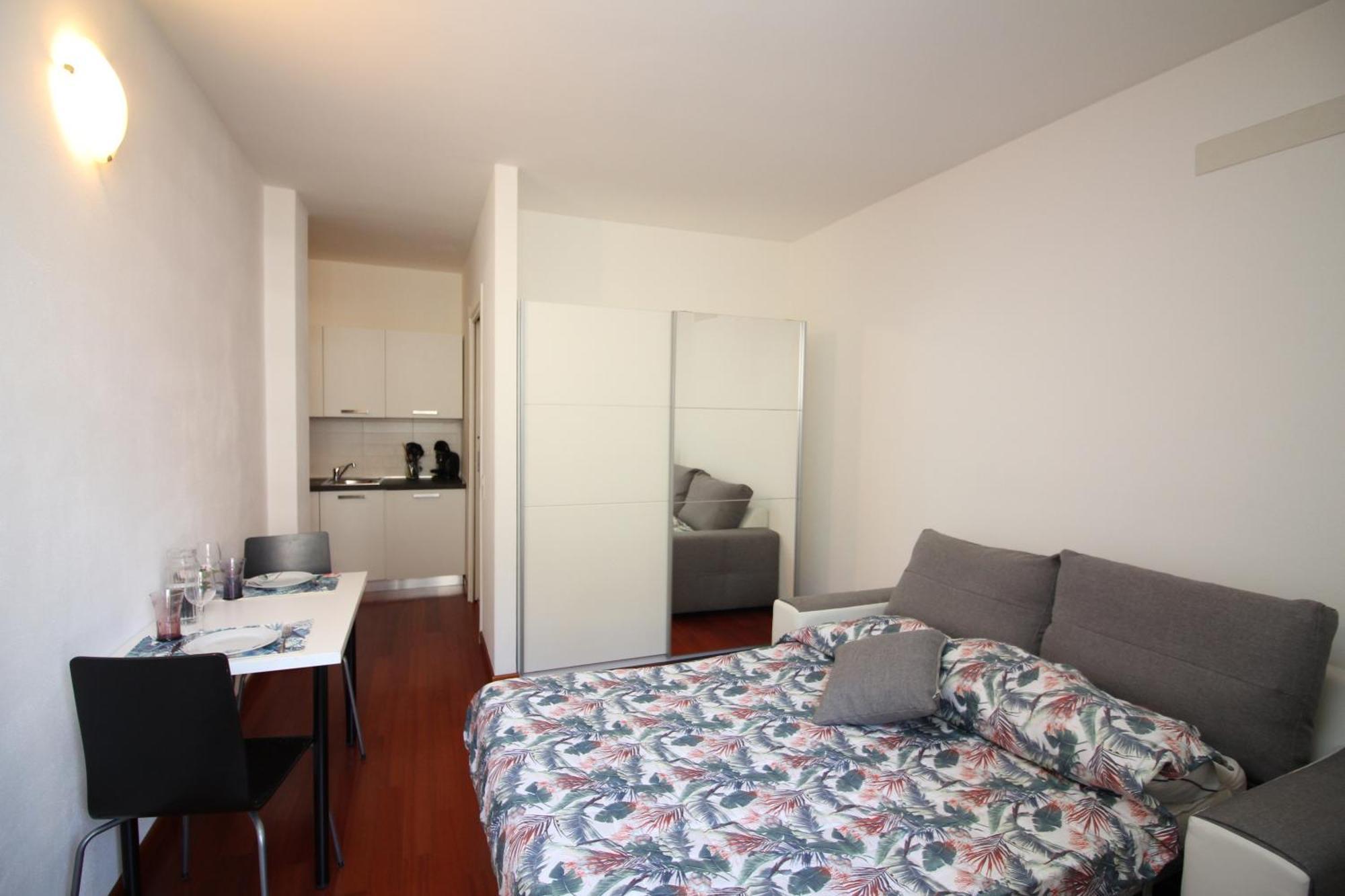Moonlight - 150M From The Lake - Happy Rentals لوغانو المظهر الخارجي الصورة
